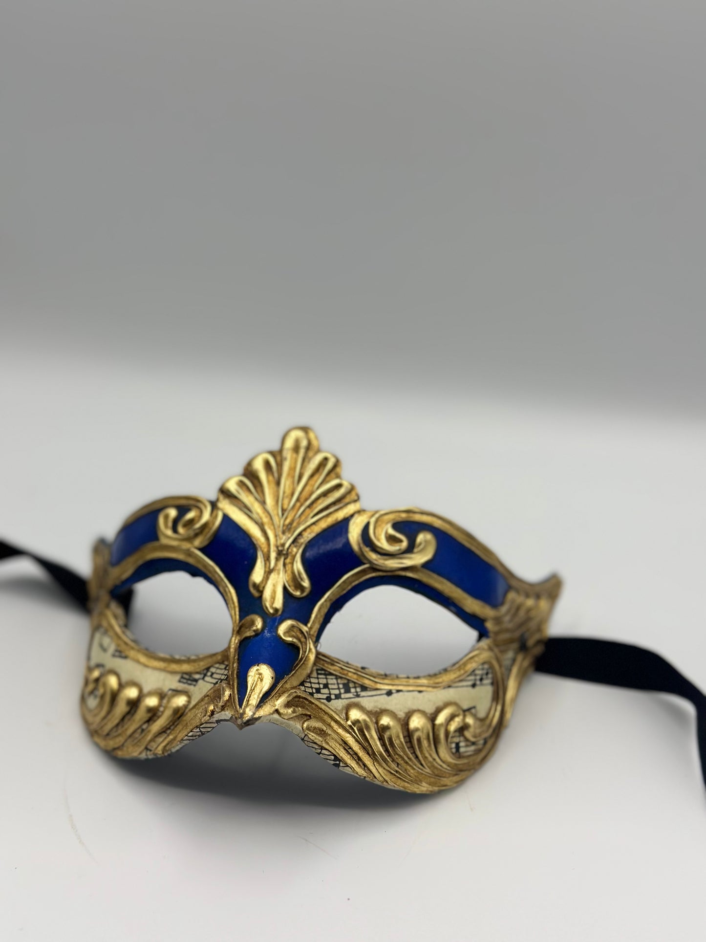 Blaue Augenmaske