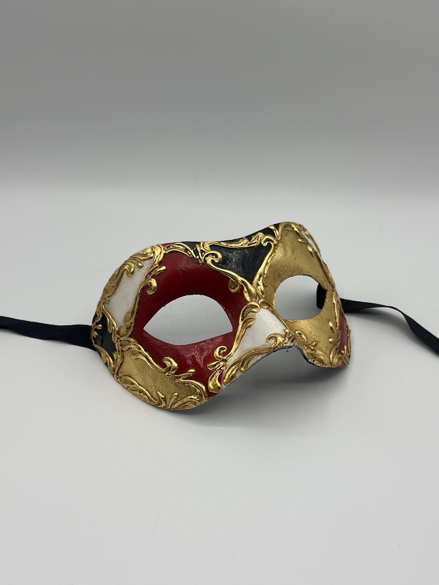 Handgemaakt Barok Venetiaans Masker | Rood-Zwart-Goud gala Masker