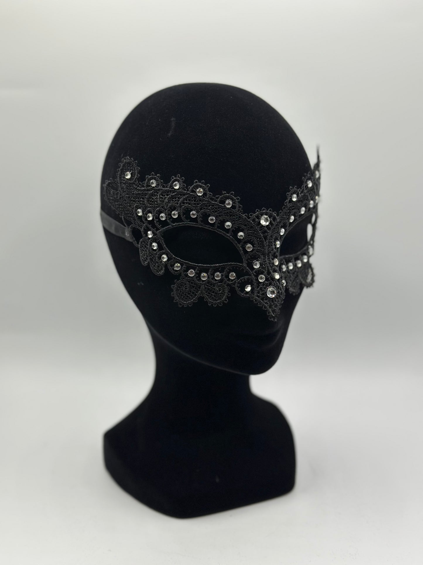 Spitzenmaske schwarz mit Strasssteinen - Schwarze venezianische Maske