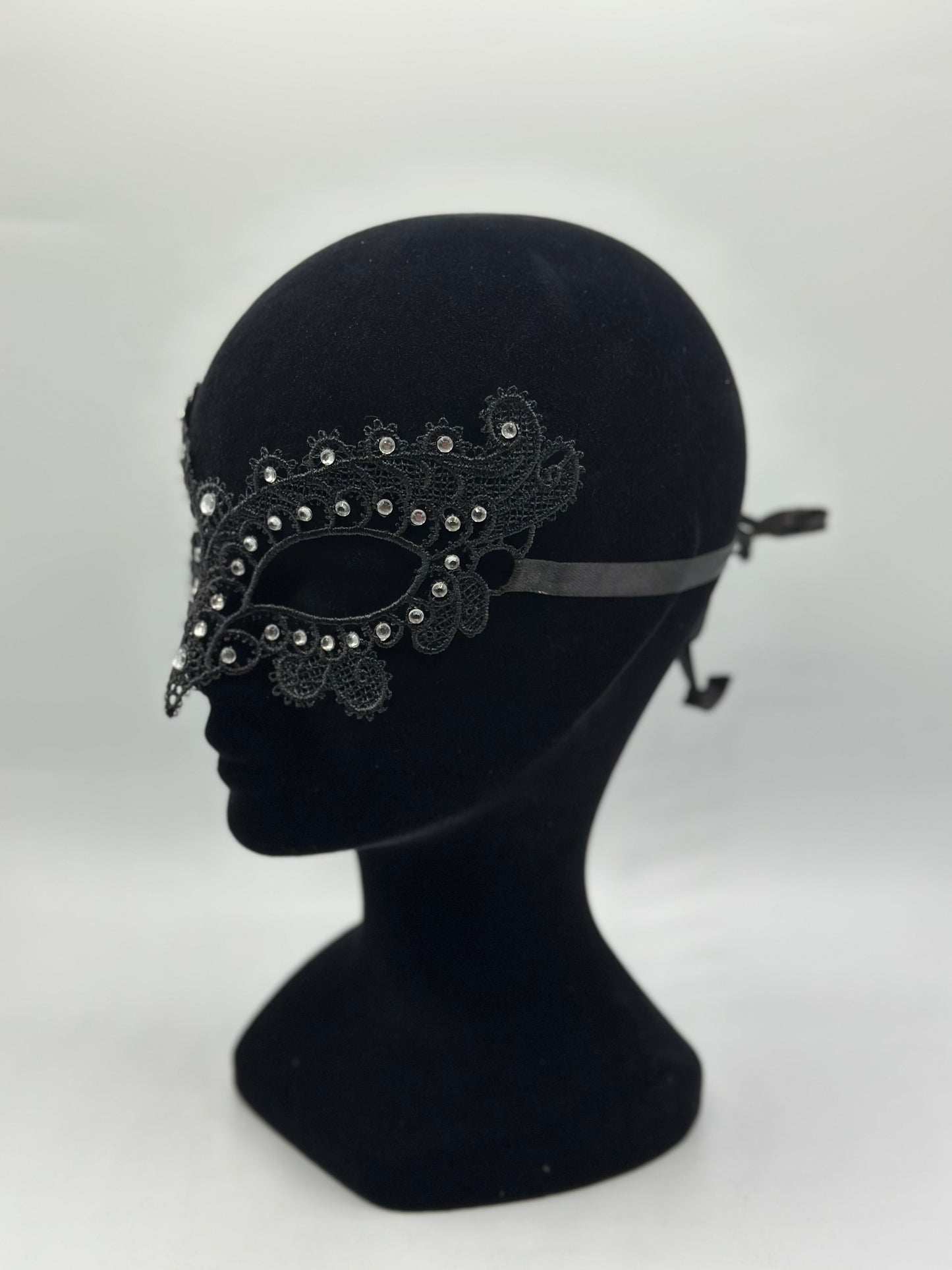 Spitzenmaske schwarz mit Strasssteinen - Schwarze venezianische Maske